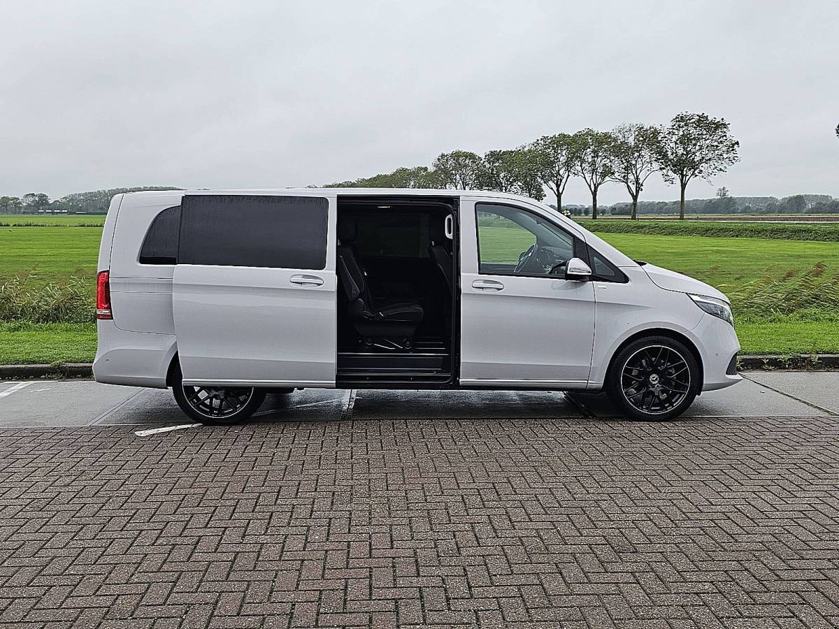 Mercedes-Benz EQV MERCEDES-BENZ EQV 300 L3 8 pers wltp 365km wrapped elektrische schuifdeuren 45 DKM!!