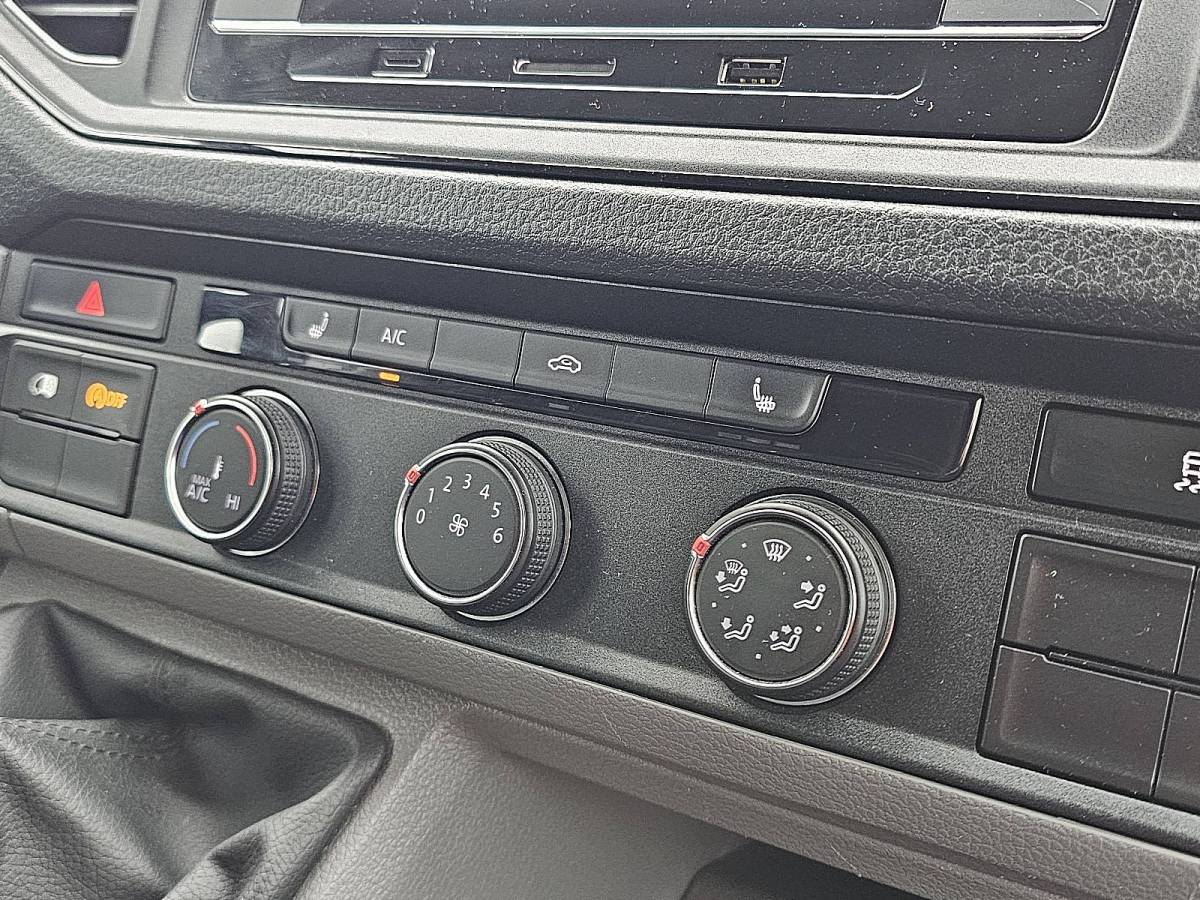 Volkswagen Crafter VOLKSWAGEN CRAFTER 35 2.0 l3h3 carplay airco