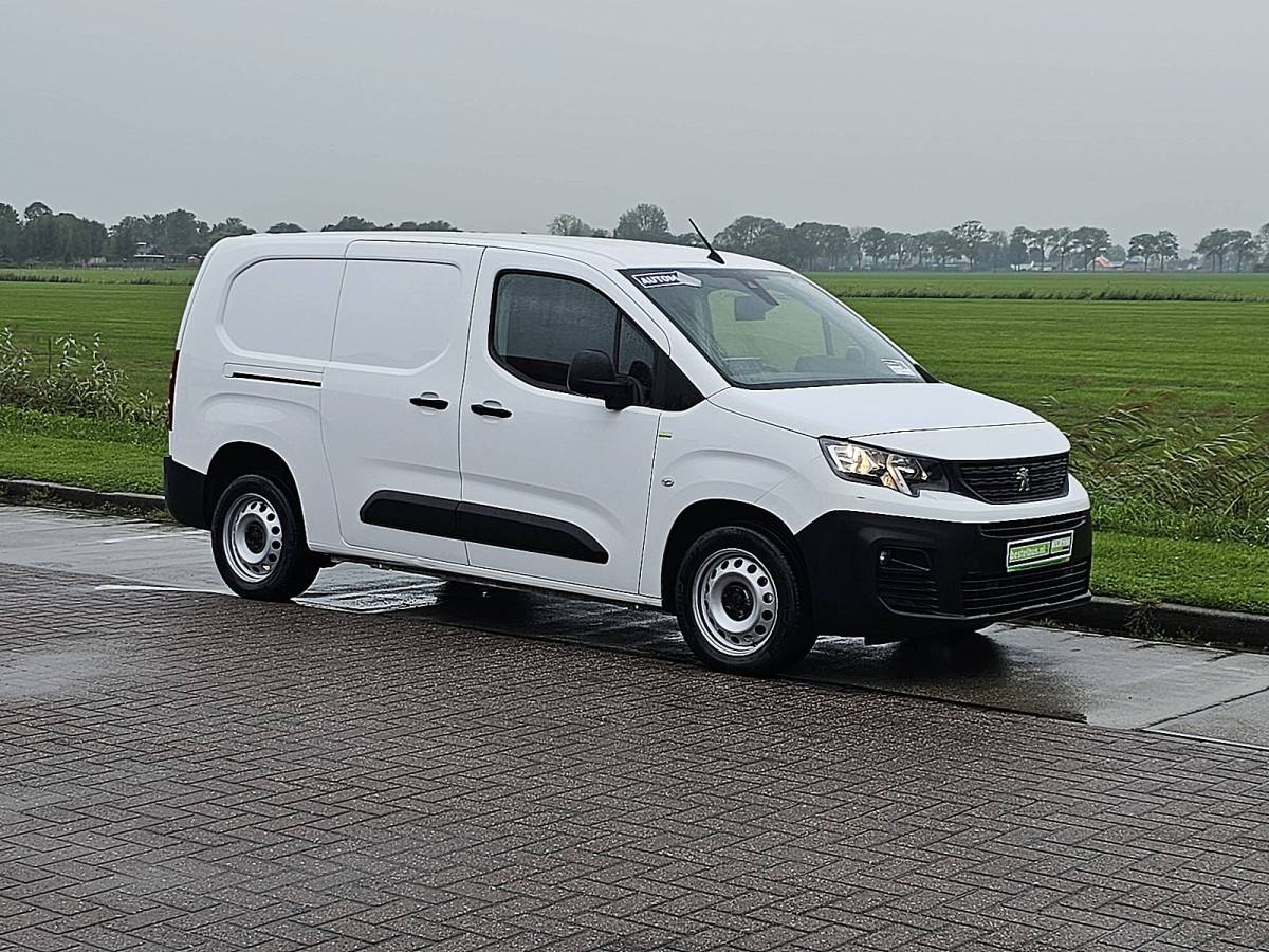 Peugeot Partner PEUGEOT PARTNER 1.5 L2 ac automaat EURO6 dubbele schuifdeur navi carplay cruisecontrol