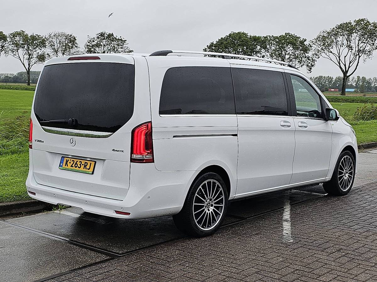 Mercedes-Benz V-Klasse MERCEDES-BENZ V-KLASSE 300 CDI NETTO EXPORTPRIJS EU 29950  pano 4-matic leder LED Burmester afneembare trekhaak