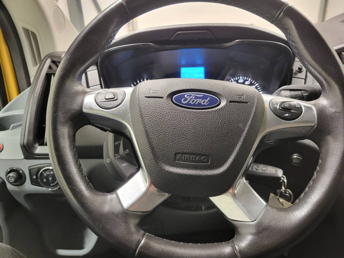 Ford Transit Ford Transit 2.0TDCI L3/H2 2800kg Trekgewicht Euro 6!
