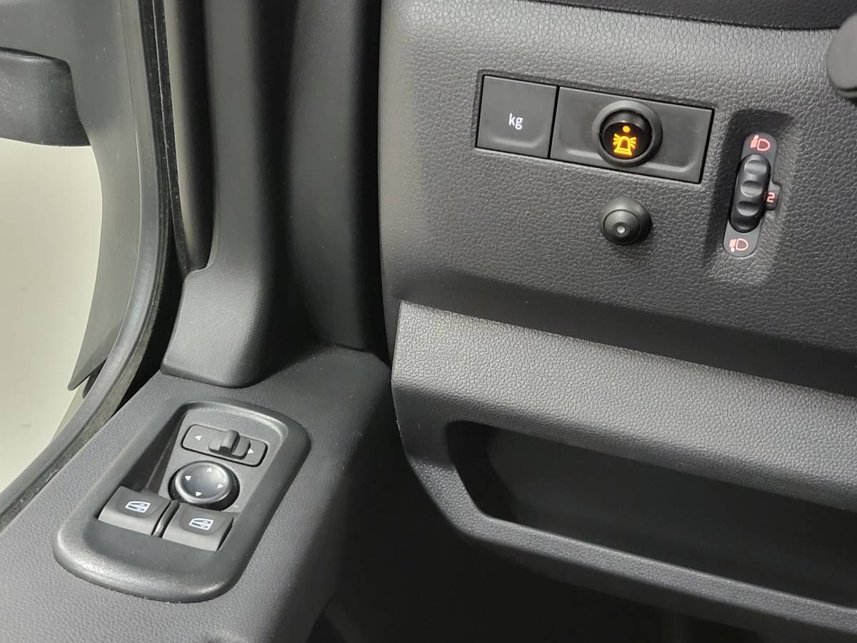 Opel Movano Opel Movano 2.3CDTI L2/H2 Automaat Euro 6!