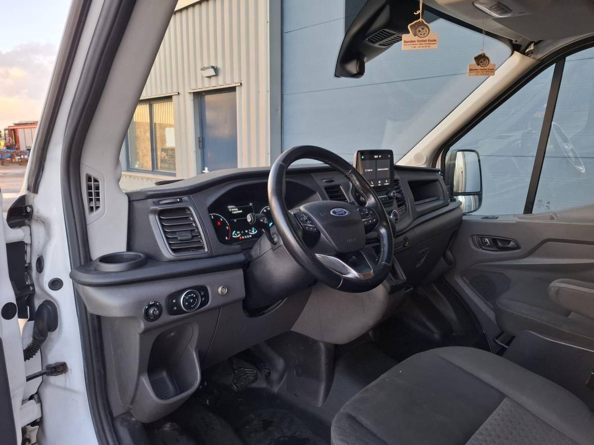 Ford Transit Ford Transit 350 2.0 TDCI L4H3 Trend RWD AIRCO / CRUISE CONTROLE / NAVI / AUTOMAAT
