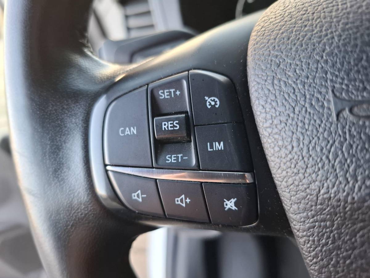 Ford Transit Ford Transit 350 2.0 TDCI L4H3 Trend RWD AIRCO / CRUISE CONTROLE / NAVI / AUTOMAAT