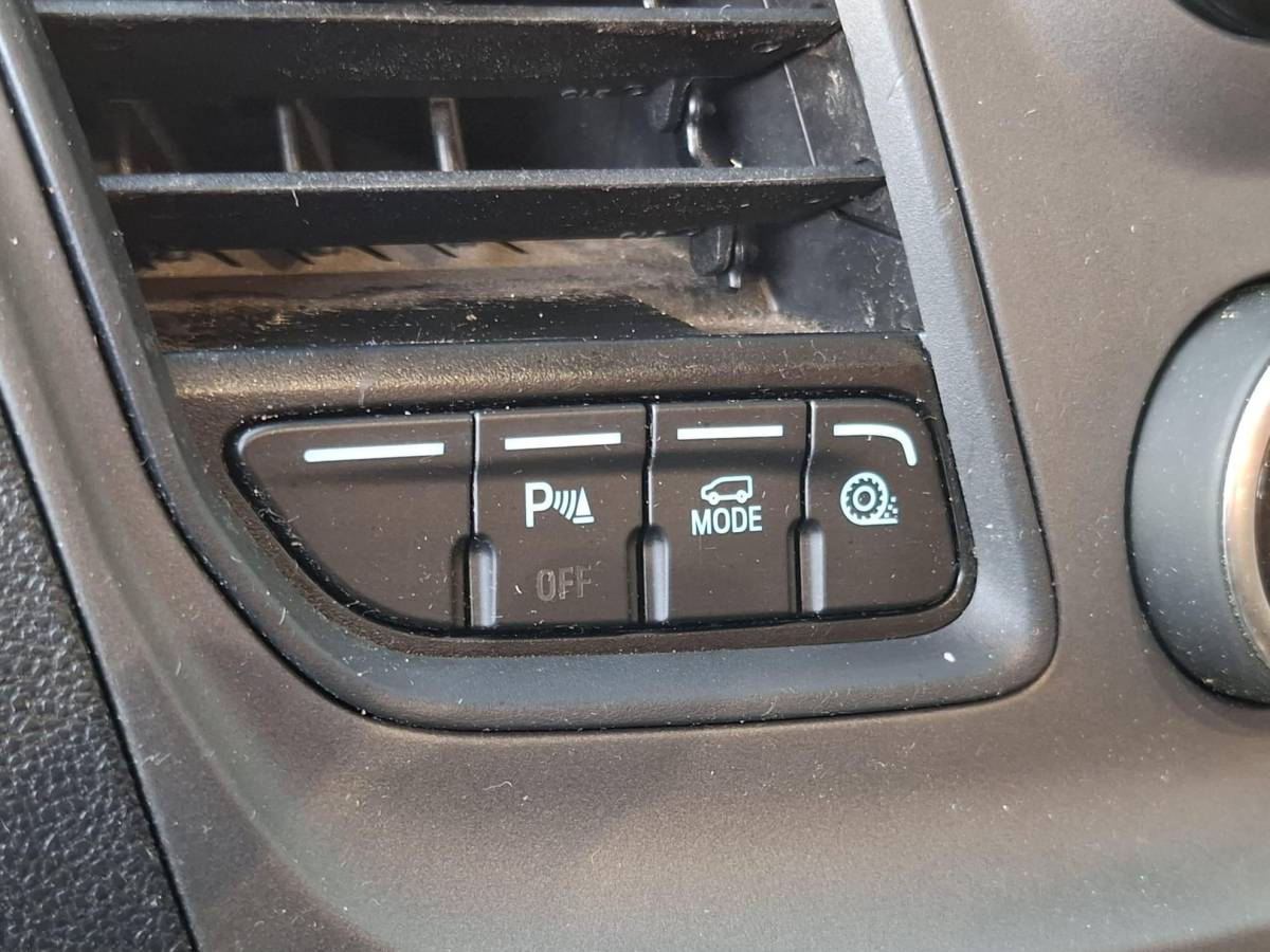 Ford Transit Ford Transit 350 2.0 TDCI L4H3 Trend RWD AIRCO / CRUISE CONTROLE / NAVI / AUTOMAAT