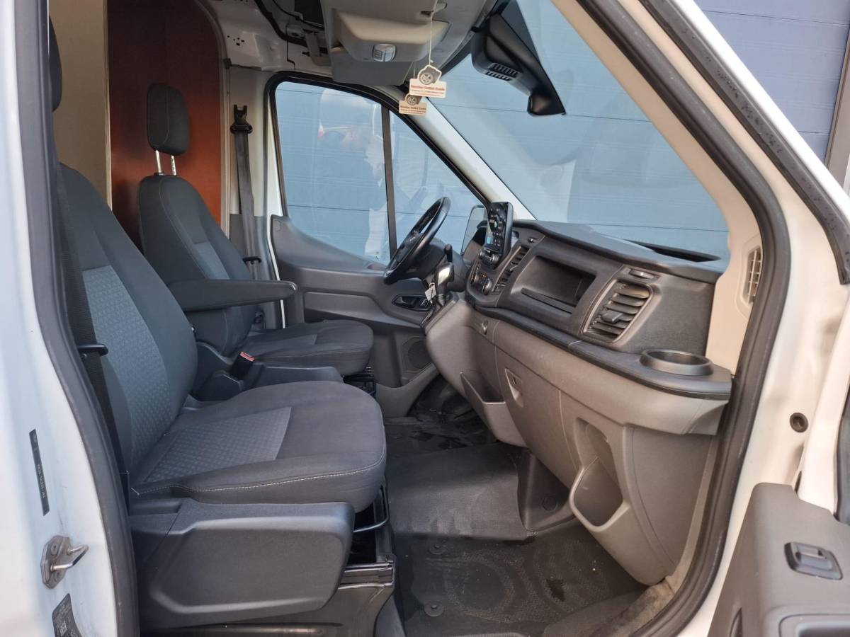 Ford Transit Ford Transit 350 2.0 TDCI L4H3 Trend RWD AIRCO / CRUISE CONTROLE / NAVI / AUTOMAAT