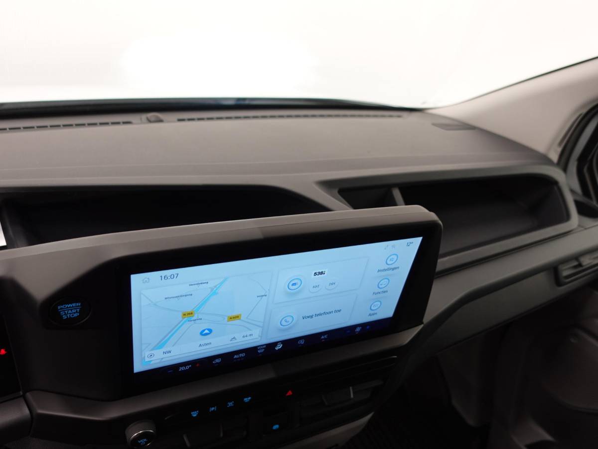Ford Transit Custom Ford Transit Custom 300 2.0 TDCI L2H1 Airco Cruise Navigatie Parkeersensoren Camera Apple/Carplay Android Auto