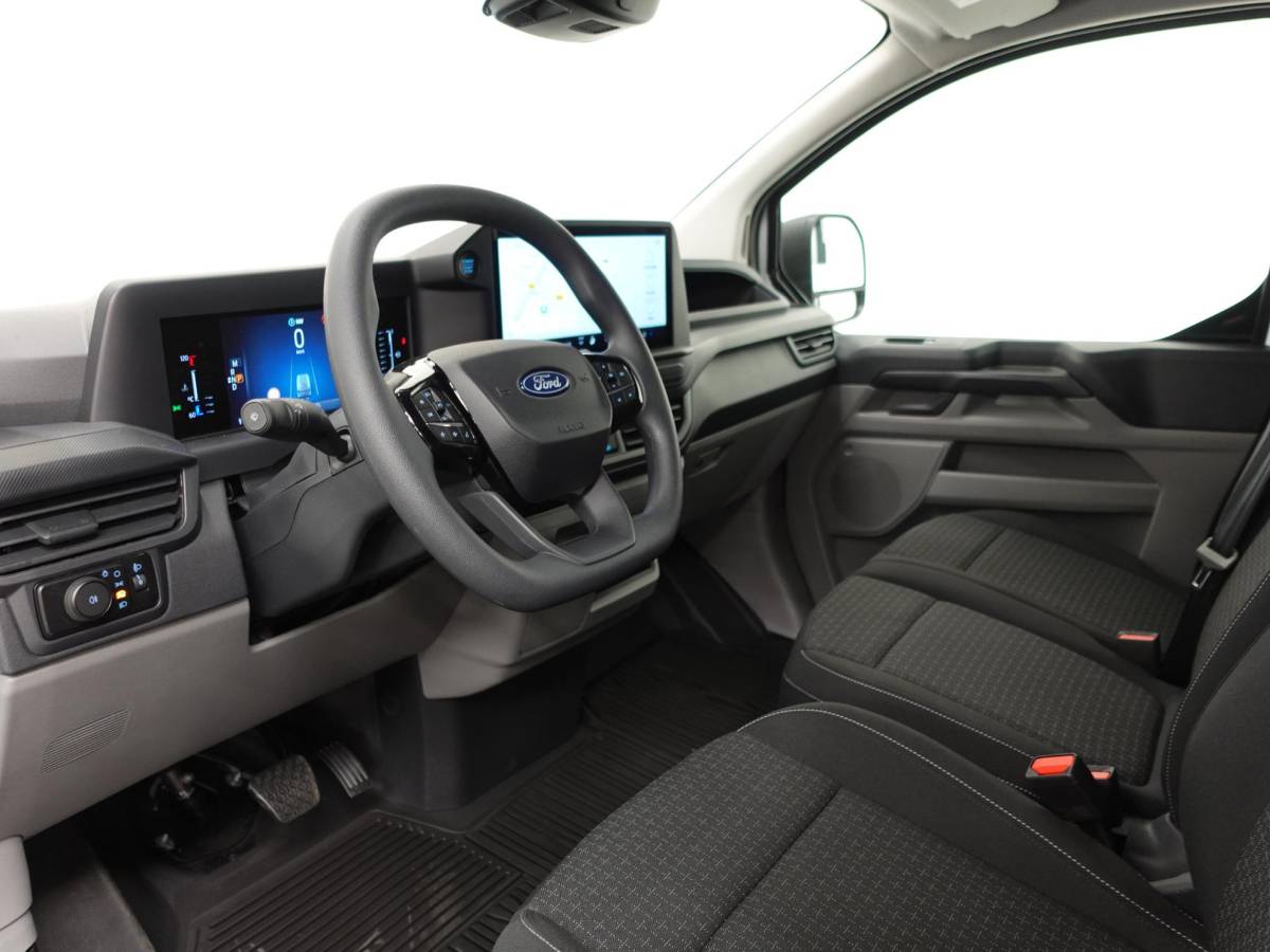 Ford Transit Custom Ford Transit Custom 300 2.0 TDCI L2H1 Airco Cruise Navigatie Parkeersensoren Camera Apple/Carplay Android Auto