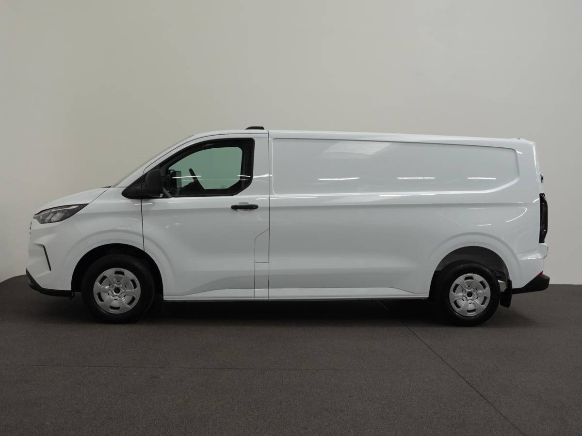 Ford Transit Custom Ford Transit Custom 300 2.0 TDCI L2H1 Airco Cruise Navigatie Parkeersensoren Camera Apple/Carplay Android Auto