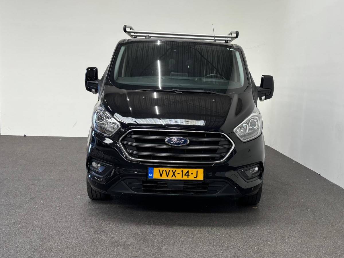 Ford Transit Custom Ford Transit Custom 300 2.0 TDCI L2H1 Limited Dubbele Cabine Automaat Navi Airco 2 Schuifdeuren Trekhaak Parkeersensoren Carplay