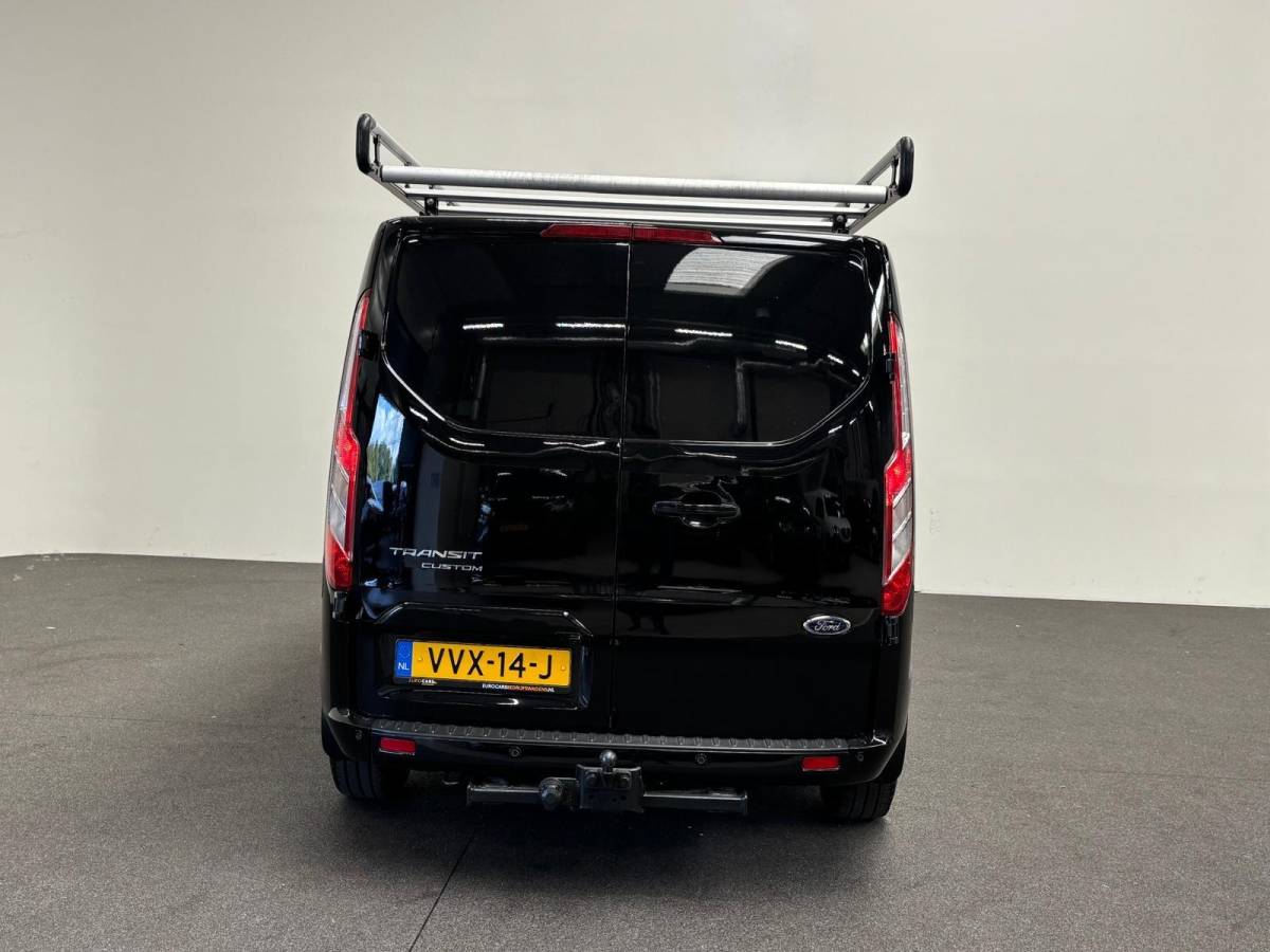 Ford Transit Custom Ford Transit Custom 300 2.0 TDCI L2H1 Limited Dubbele Cabine Automaat Navi Airco 2 Schuifdeuren Trekhaak Parkeersensoren Carplay