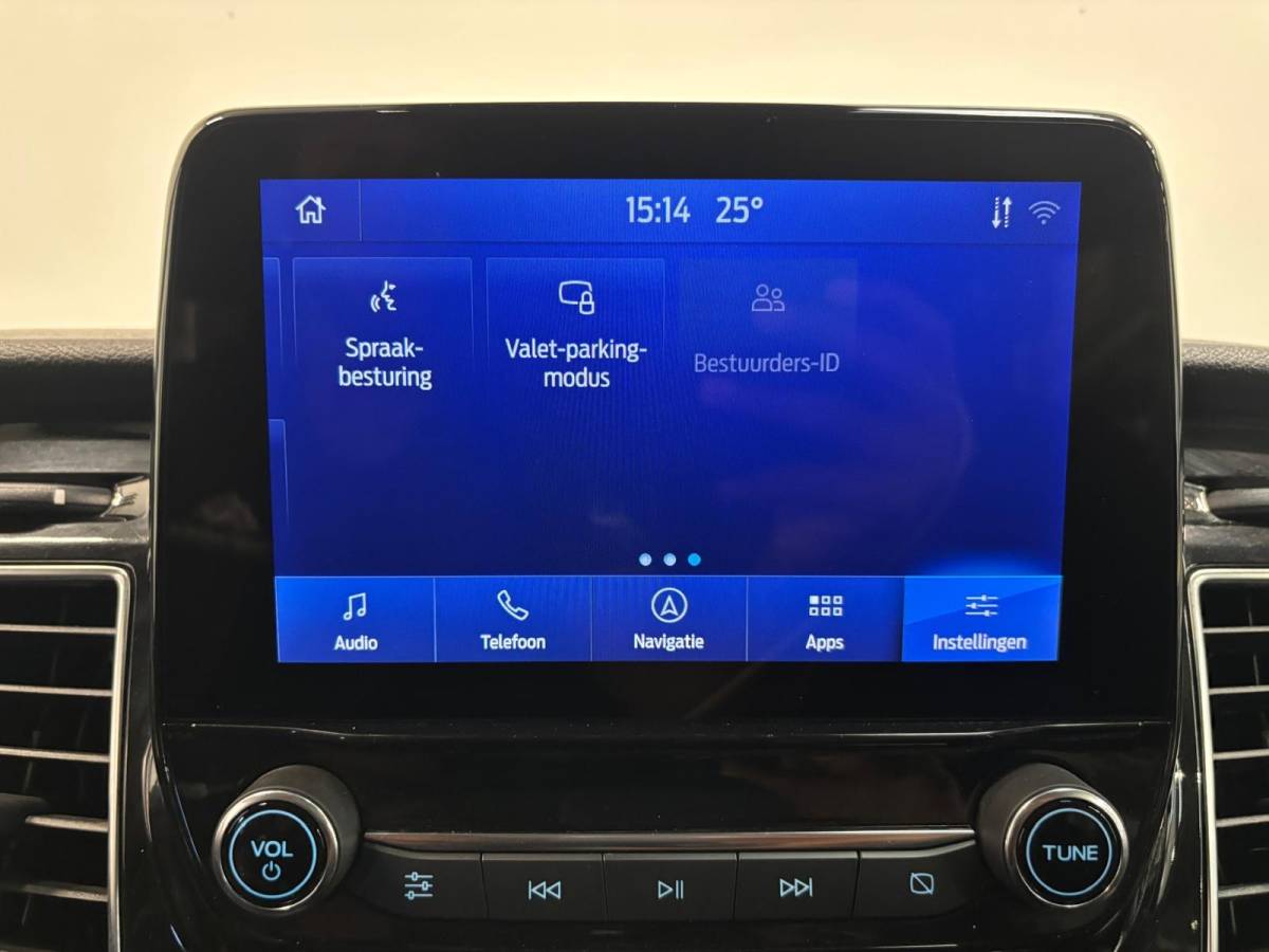 Ford Transit Custom Ford Transit Custom 300 2.0 TDCI L2H1 Limited Dubbele Cabine Automaat Navi Airco 2 Schuifdeuren Trekhaak Parkeersensoren Carplay