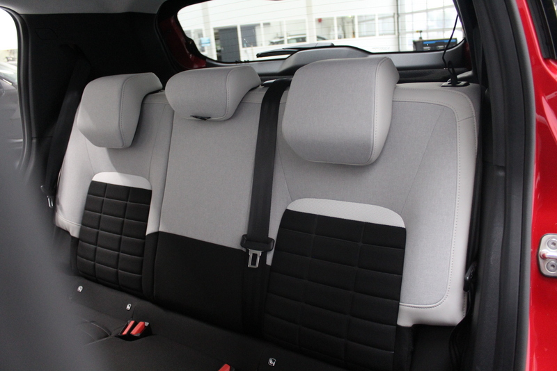 Citroën C3 Citroën C3 1.2 Hybrid 110pk Max AUTOMAAT | CAMERA | CARPLAY | CRUISE CONTROLE | LED | PARK.SENSOREN
