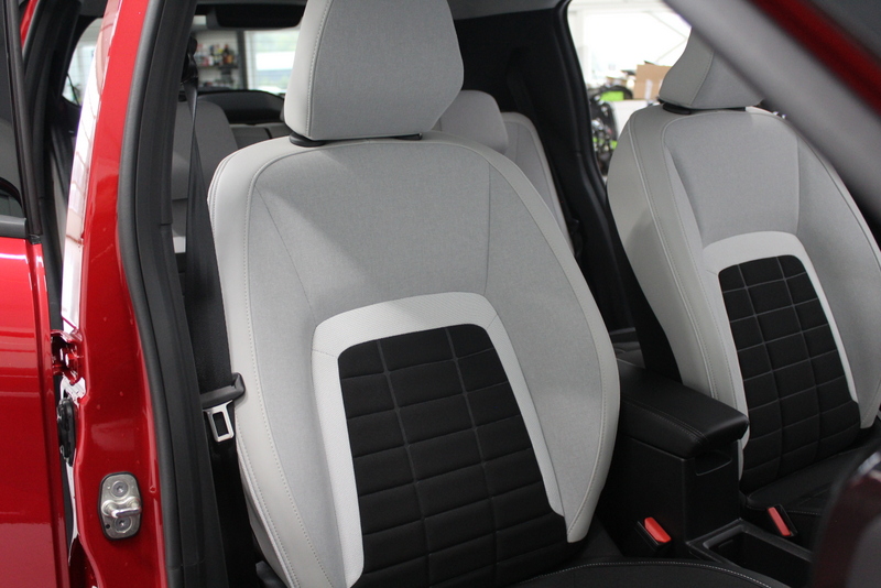 Citroën C3 Citroën C3 1.2 Hybrid 110pk Max AUTOMAAT | CAMERA | CARPLAY | CRUISE CONTROLE | LED | PARK.SENSOREN