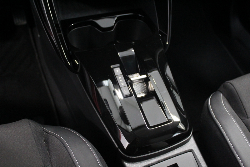 Citroën C3 Citroën C3 1.2 Hybrid 110pk Max AUTOMAAT | CAMERA | CARPLAY | CRUISE CONTROLE | LED | PARK.SENSOREN