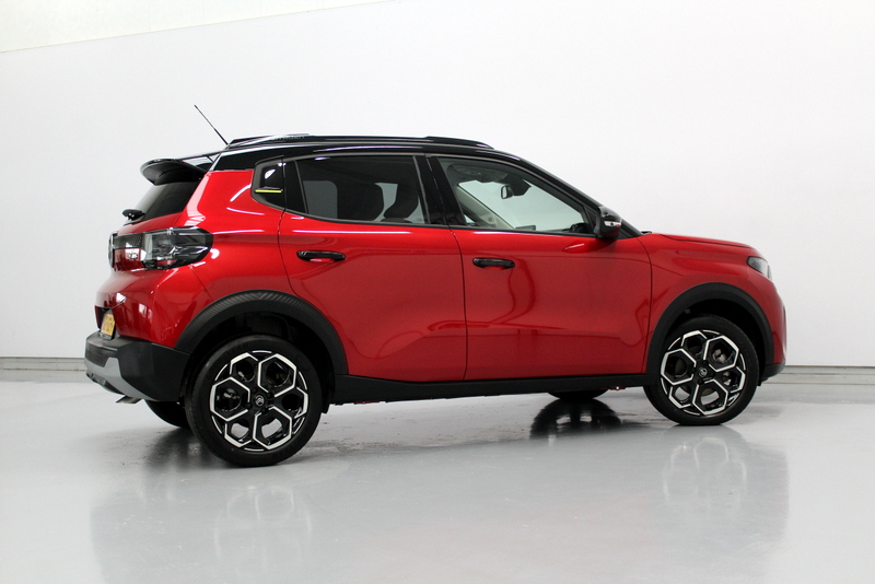 Citroën C3 Citroën C3 1.2 Hybrid 110pk Max AUTOMAAT | CAMERA | CARPLAY | CRUISE CONTROLE | LED | PARK.SENSOREN