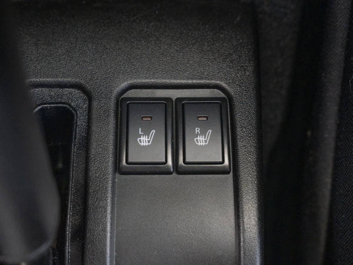 Suzuki Jimny Suzuki Jimny 1.5 Professional Allgrip | Navigatie + Camera |Trekhaak |4X4 | Stoelverwarming | NL AUTO | Cruise controle |