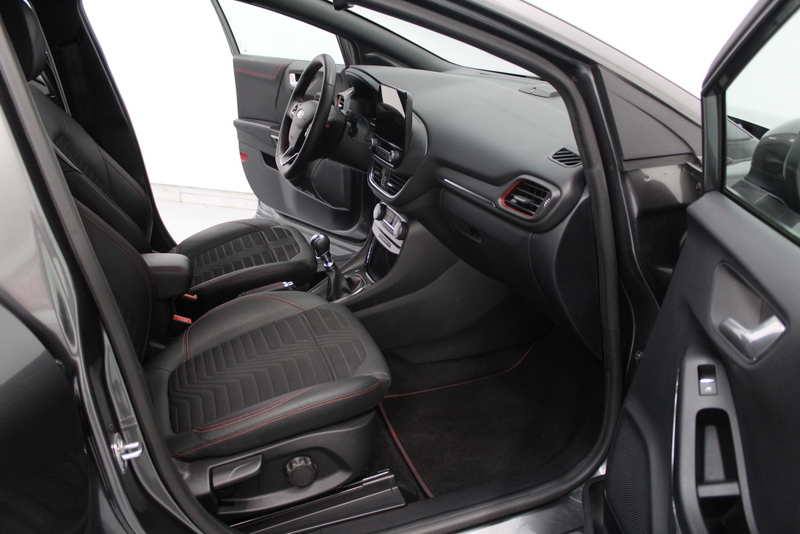 Ford Puma Ford Puma 1.0 EcoBoost Hybrid ST-Line X 124PK, PERFECTE STAAT | HALF LEER | VERWAMRDE RUIT/STOELEN/STUUR | CARPLAY