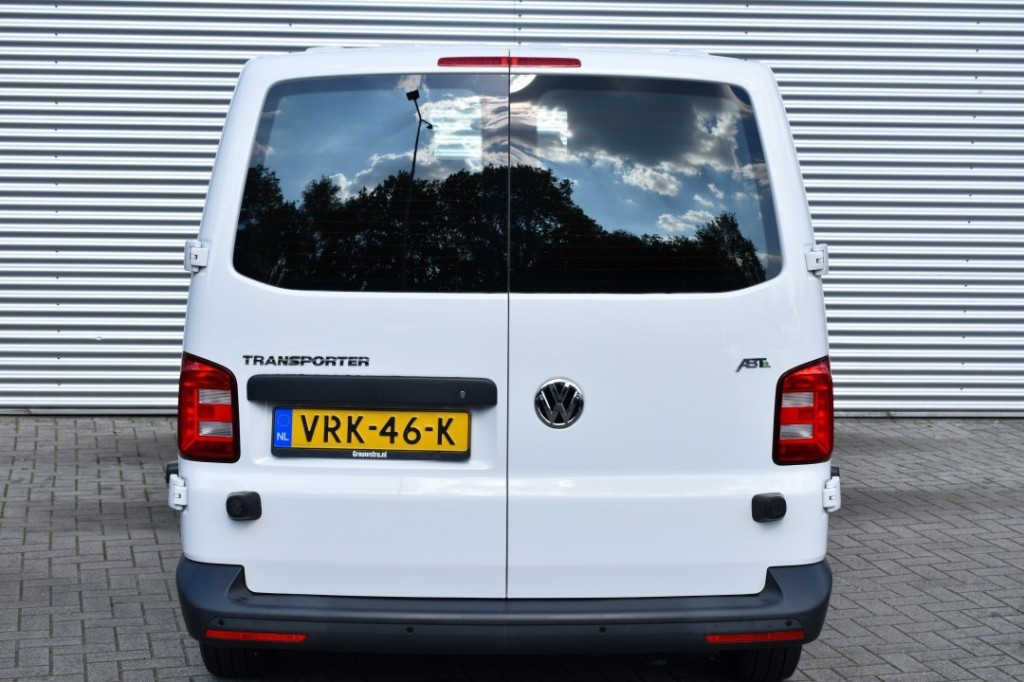 Volkswagen e-Transporter Volkswagen Transporter E-TRANSPORTER E-ABT ELEKTRISCH L2H1 / AIRCO / APP CONNECT /