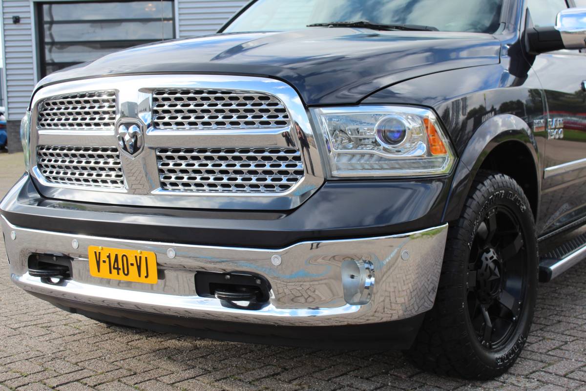 Dodge Ram 1500 Dodge Ram 1500 5.7 V8 4×4 Crew Cab 5’7 Laramie / Schuifdak / LPG 200 liter / Marge