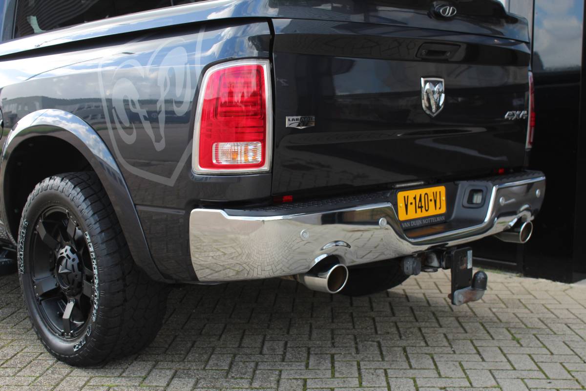 Dodge Ram 1500 Dodge Ram 1500 5.7 V8 4×4 Crew Cab 5’7 Laramie / Schuifdak / LPG 200 liter / Marge