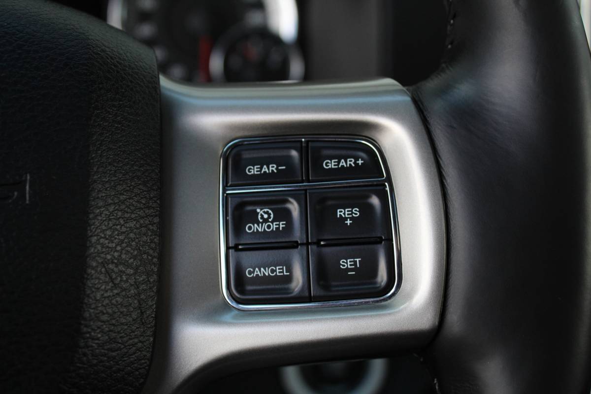 Dodge Ram 1500 Dodge Ram 1500 5.7 V8 4×4 Crew Cab 5’7 Laramie / Schuifdak / LPG 200 liter / Marge