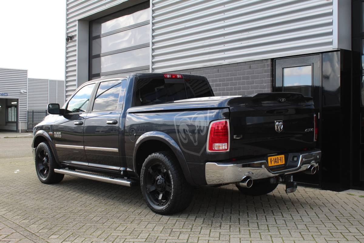 Dodge Ram 1500 Dodge Ram 1500 5.7 V8 4×4 Crew Cab 5’7 Laramie / Schuifdak / LPG 200 liter / Marge