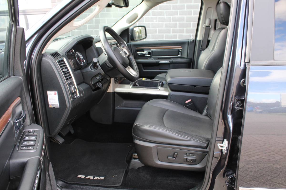 Dodge Ram 1500 Dodge Ram 1500 5.7 V8 4×4 Crew Cab 5’7 Laramie / Schuifdak / LPG 200 liter / Marge