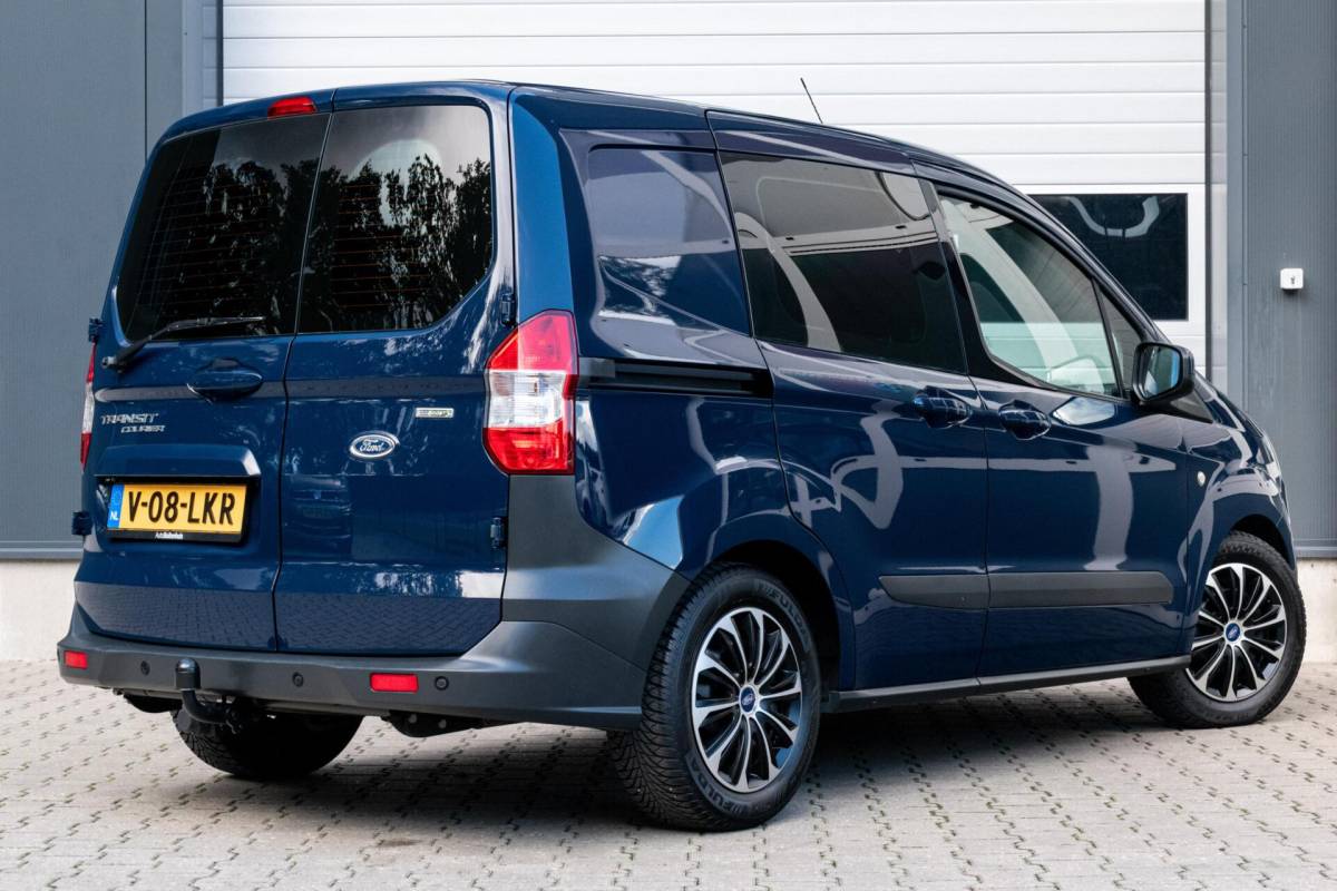 Ford Transit Courier Ford Transit Courier 1.0 EcoBoost S&S|MARGE|NW. DISTR. RIEM|TREKHAAK|PDC|AIRCO|ELEK. PAKKET