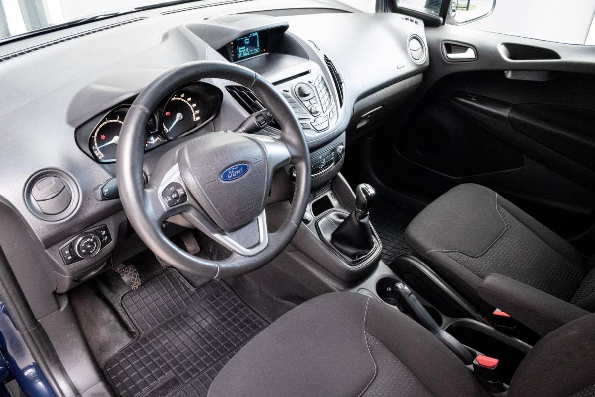 Ford Transit Courier Ford Transit Courier 1.0 EcoBoost S&S|MARGE|NW. DISTR. RIEM|TREKHAAK|PDC|AIRCO|ELEK. PAKKET