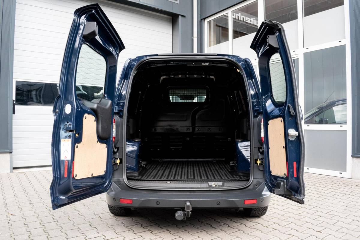 Ford Transit Courier Ford Transit Courier 1.0 EcoBoost S&S|MARGE|NW. DISTR. RIEM|TREKHAAK|PDC|AIRCO|ELEK. PAKKET