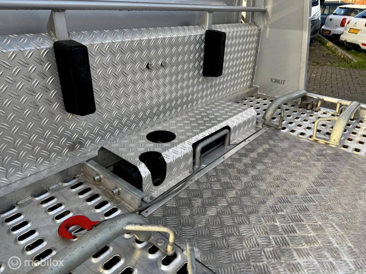 Iveco Daily Iveco Daily 35S18V 3.0 Tijhof I Automaat I  Zeer compleet I