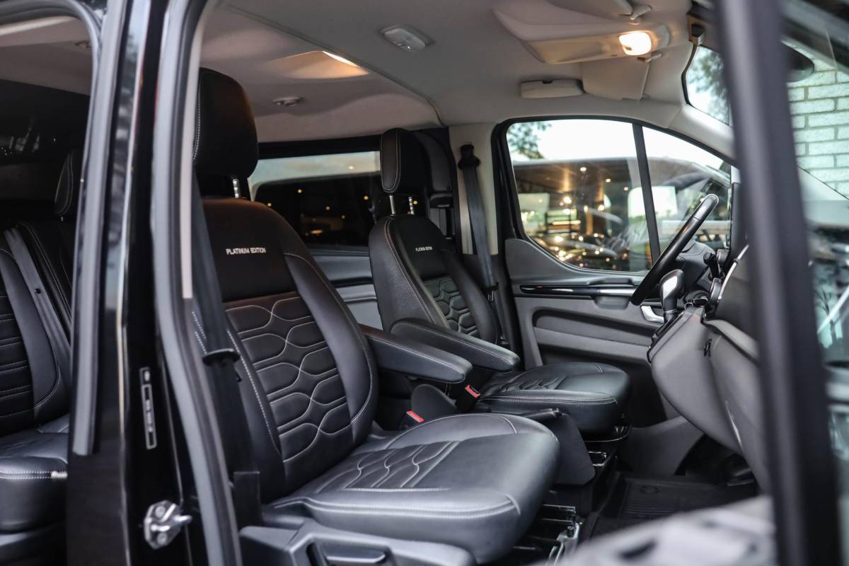 Ford Transit Custom Ford Transit Custom 320 2.0 TDCI L2H1 Aut Leder Stoelverwarming Camera