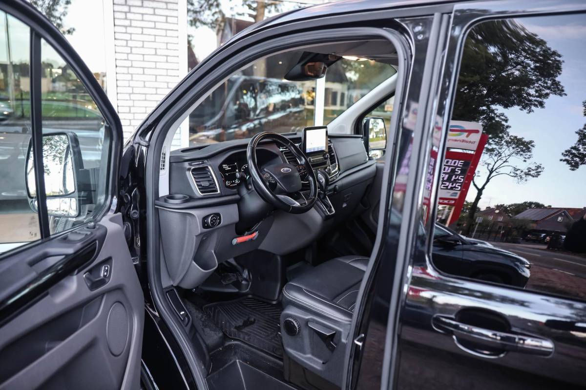 Ford Transit Custom Ford Transit Custom 320 2.0 TDCI L2H1 Aut Leder Stoelverwarming Camera
