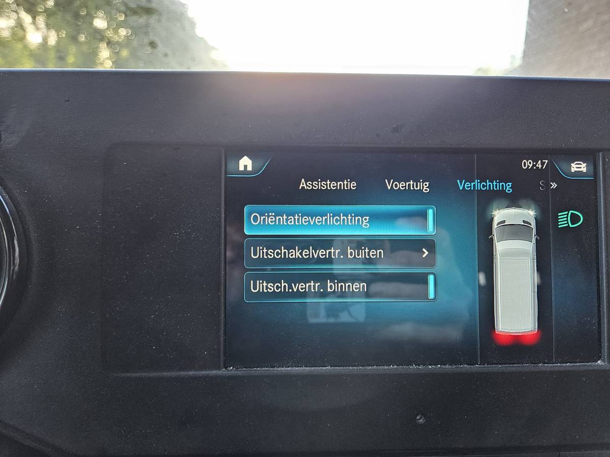 Mercedes-Benz Sprinter Mercedes-Benz Sprinter 314 2.2 CDI L2H2 (versnellingsbak probleem)