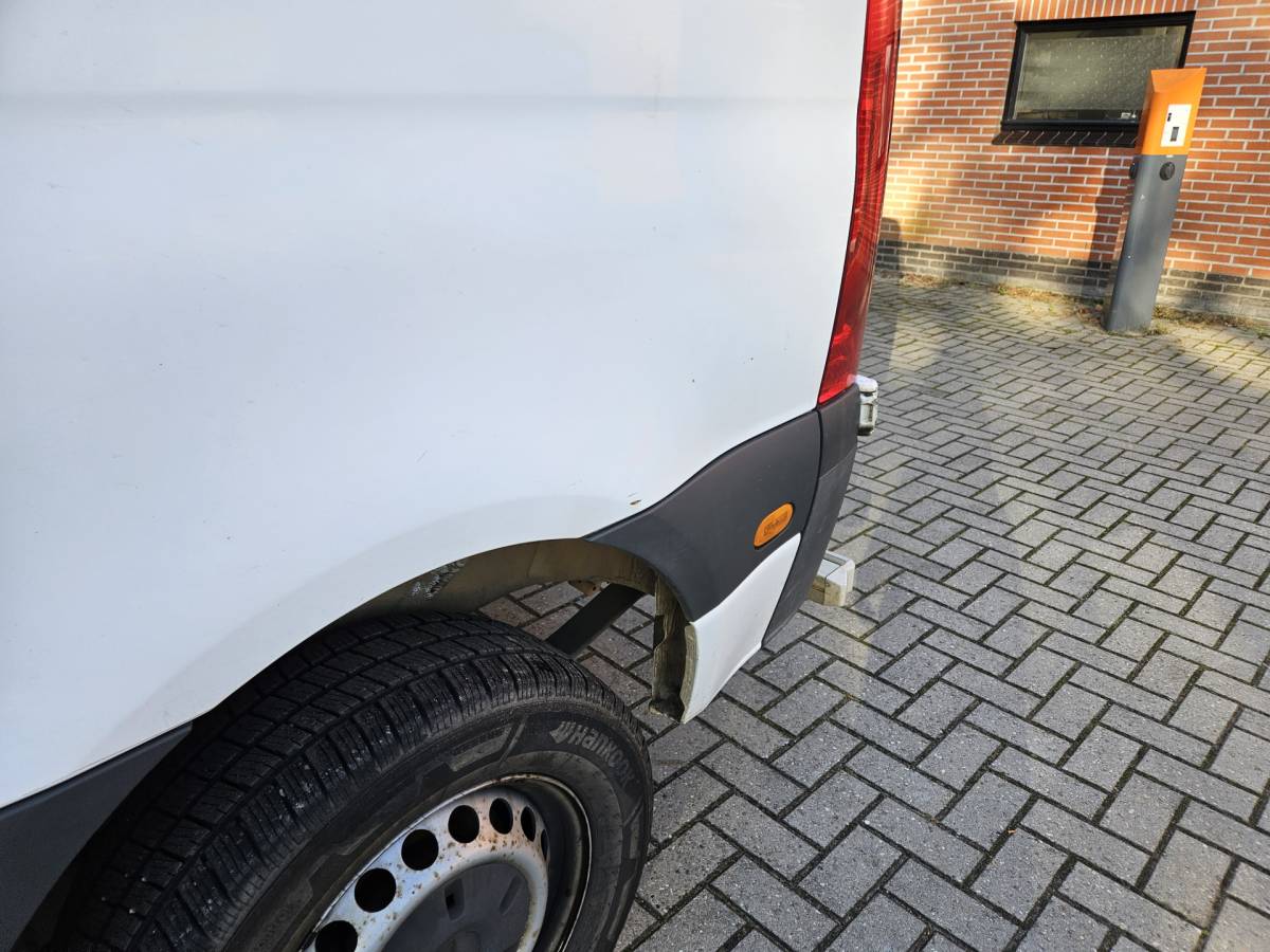 Mercedes-Benz Sprinter Mercedes-Benz Sprinter 314 2.2 CDI L2H2 (versnellingsbak probleem)