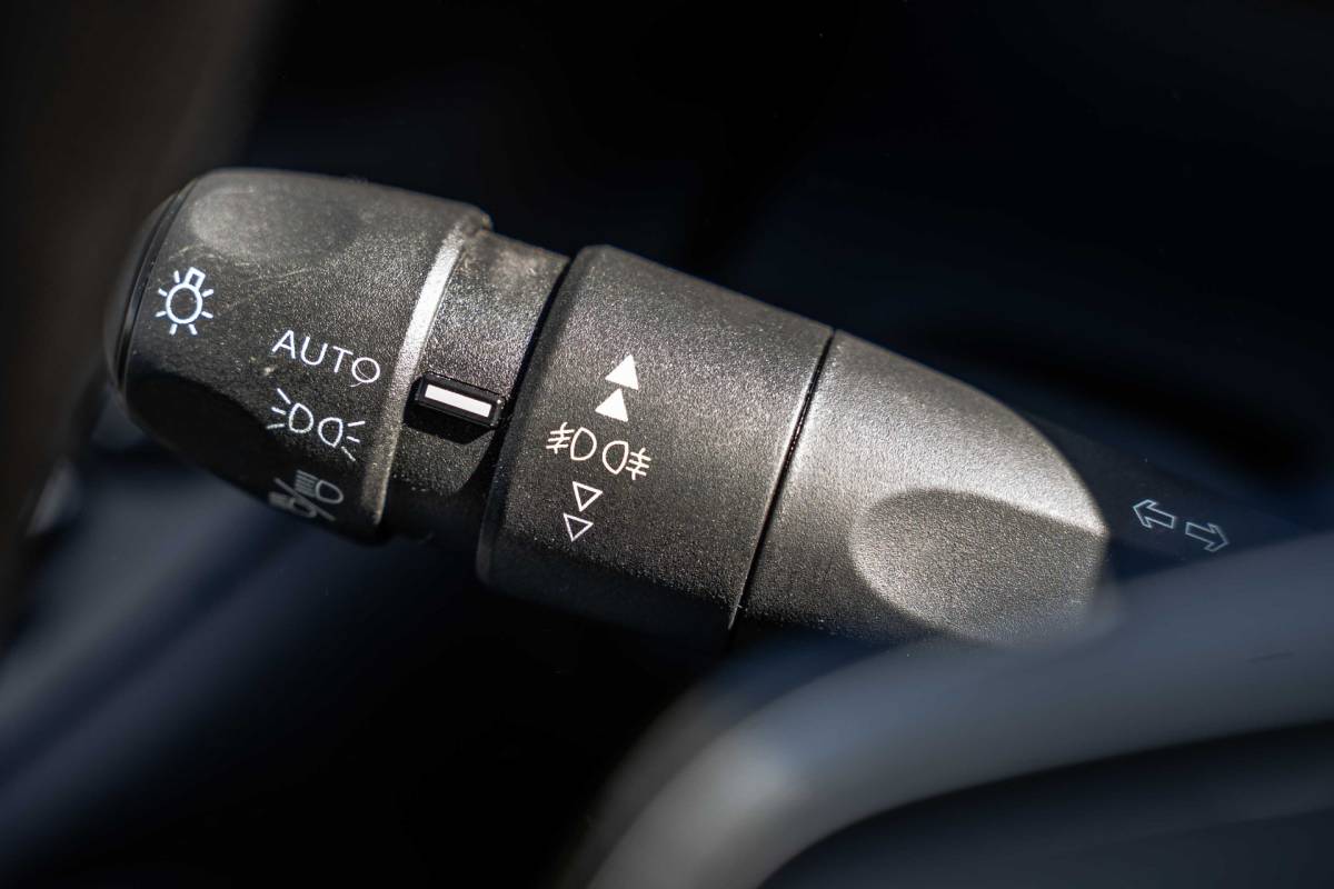 Peugeot Partner Peugeot Partner 1.5 BlueHDi 100PK | 3-Zits | Camera | Carplay | Cruise | PDC | Airco | Trekhaak