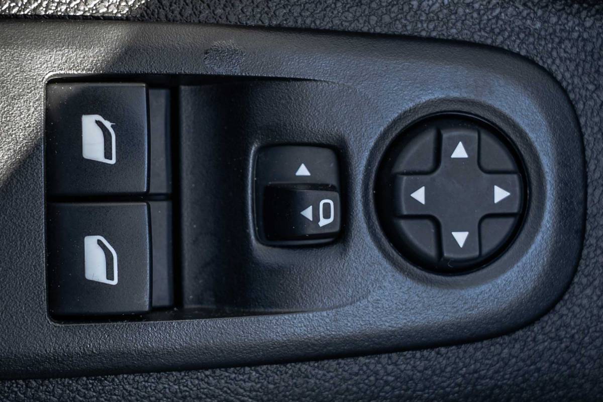 Peugeot Partner Peugeot Partner 1.5 BlueHDi 100PK | 3-Zits | Camera | Carplay | Cruise | PDC | Airco | Trekhaak