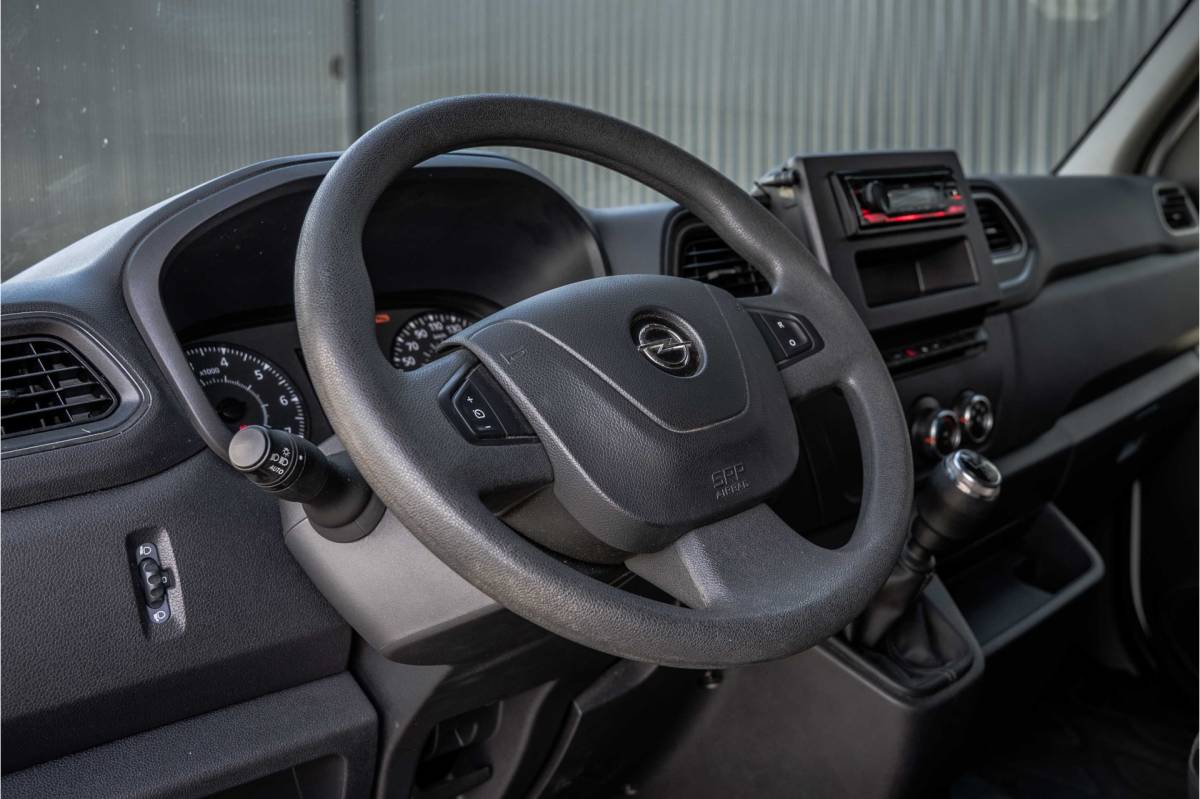 Opel Movano Opel Movano **2.3 CDTI FWD L2H2 | 3-Zits | Cruise | Airco**
