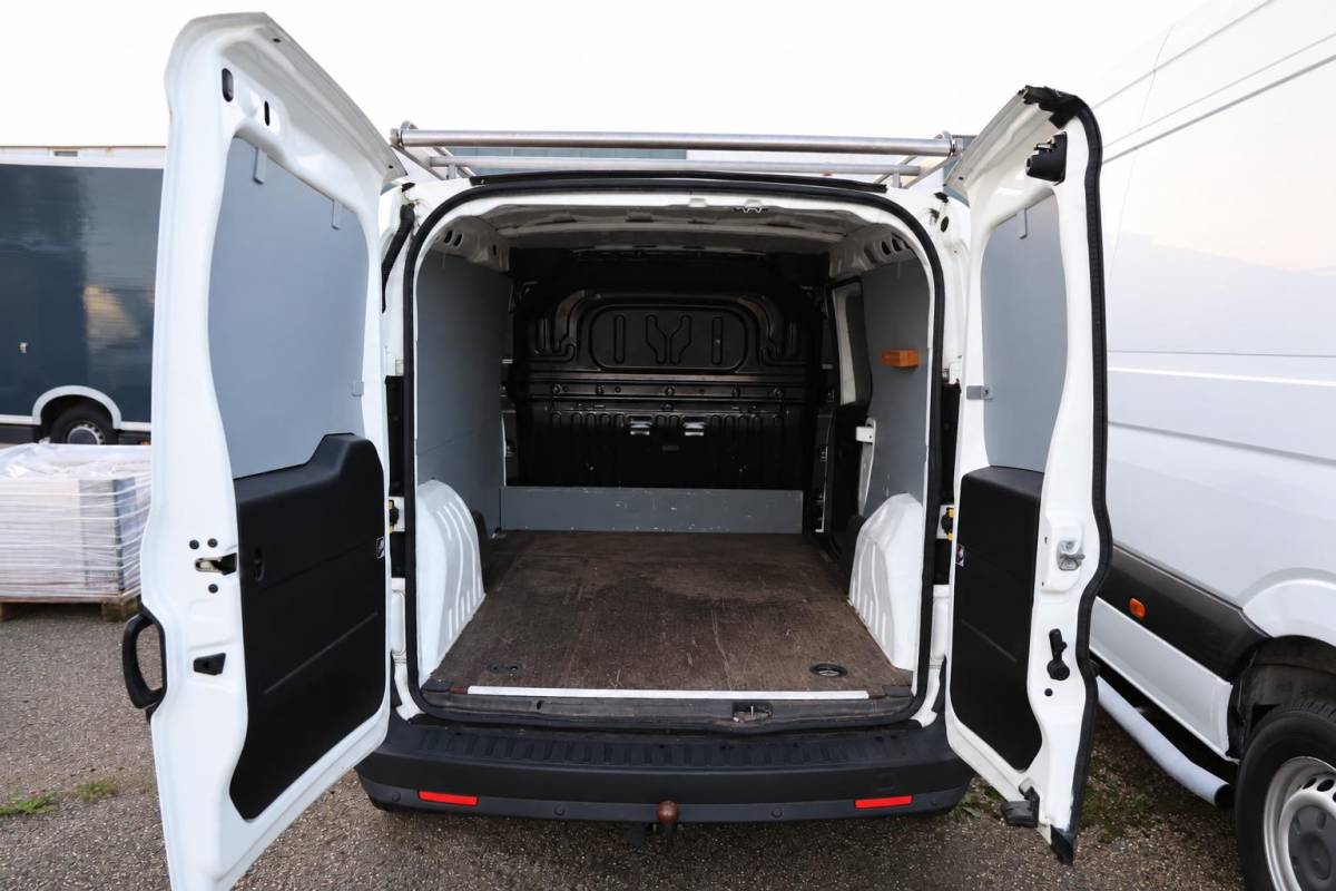 Fiat Doblò Fiat Doblò Cargo 1.6 MJ L2H1 Maxi 3 persoons