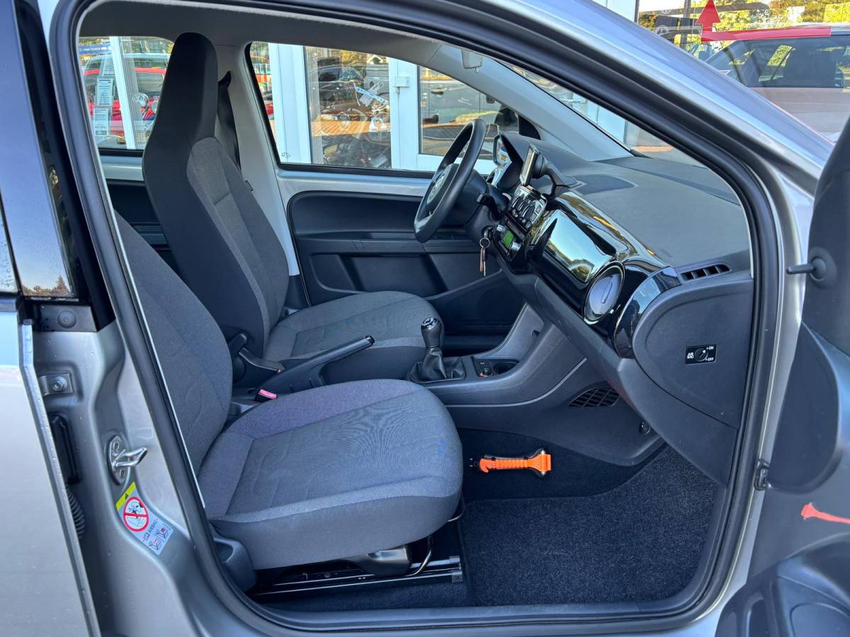 Volkswagen up! Volkswagen Up! 1.0 60PK Move Up! Executive | Navi | Orig. NL | Nap |