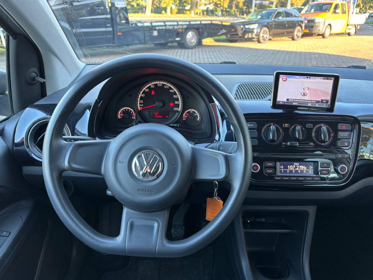 Volkswagen up! Volkswagen Up! 1.0 60PK Move Up! Executive | Navi | Orig. NL | Nap |