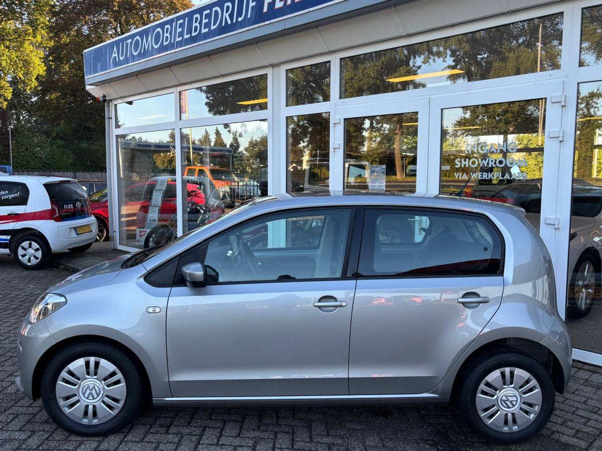 Volkswagen up! Volkswagen Up! 1.0 60PK Move Up! Executive | Navi | Orig. NL | Nap |