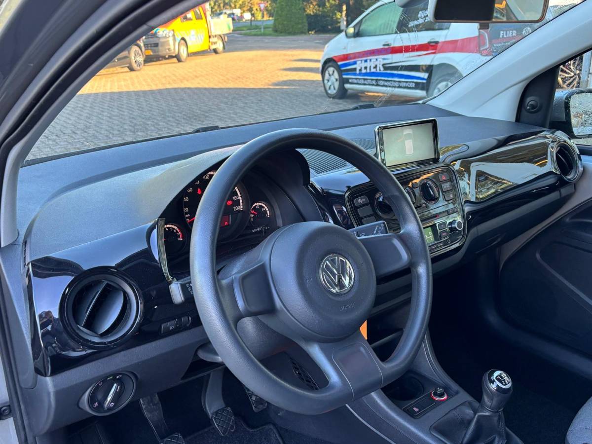 Volkswagen up! Volkswagen Up! 1.0 60PK Move Up! Executive | Navi | Orig. NL | Nap |