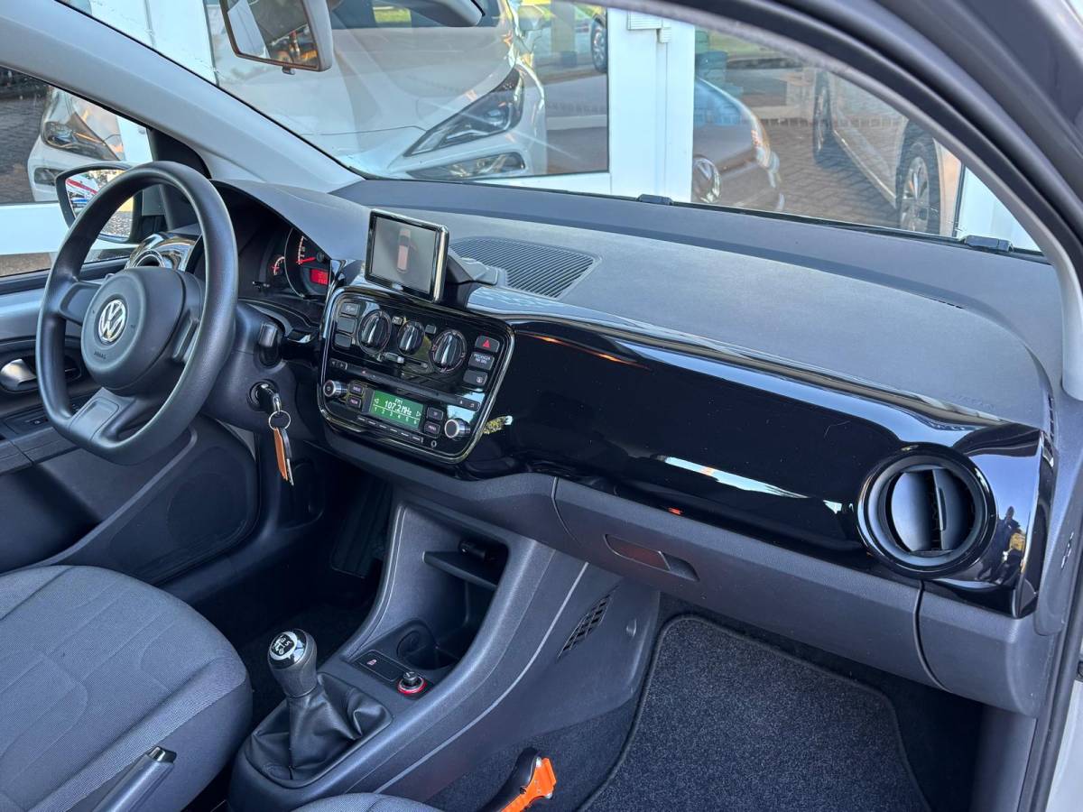 Volkswagen up! Volkswagen Up! 1.0 60PK Move Up! Executive | Navi | Orig. NL | Nap |
