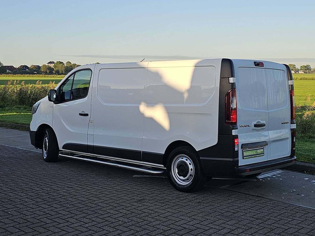 Renault Trafic RENAULT TRAFIC 2.0 DCI l2h1 camera 136pk!!