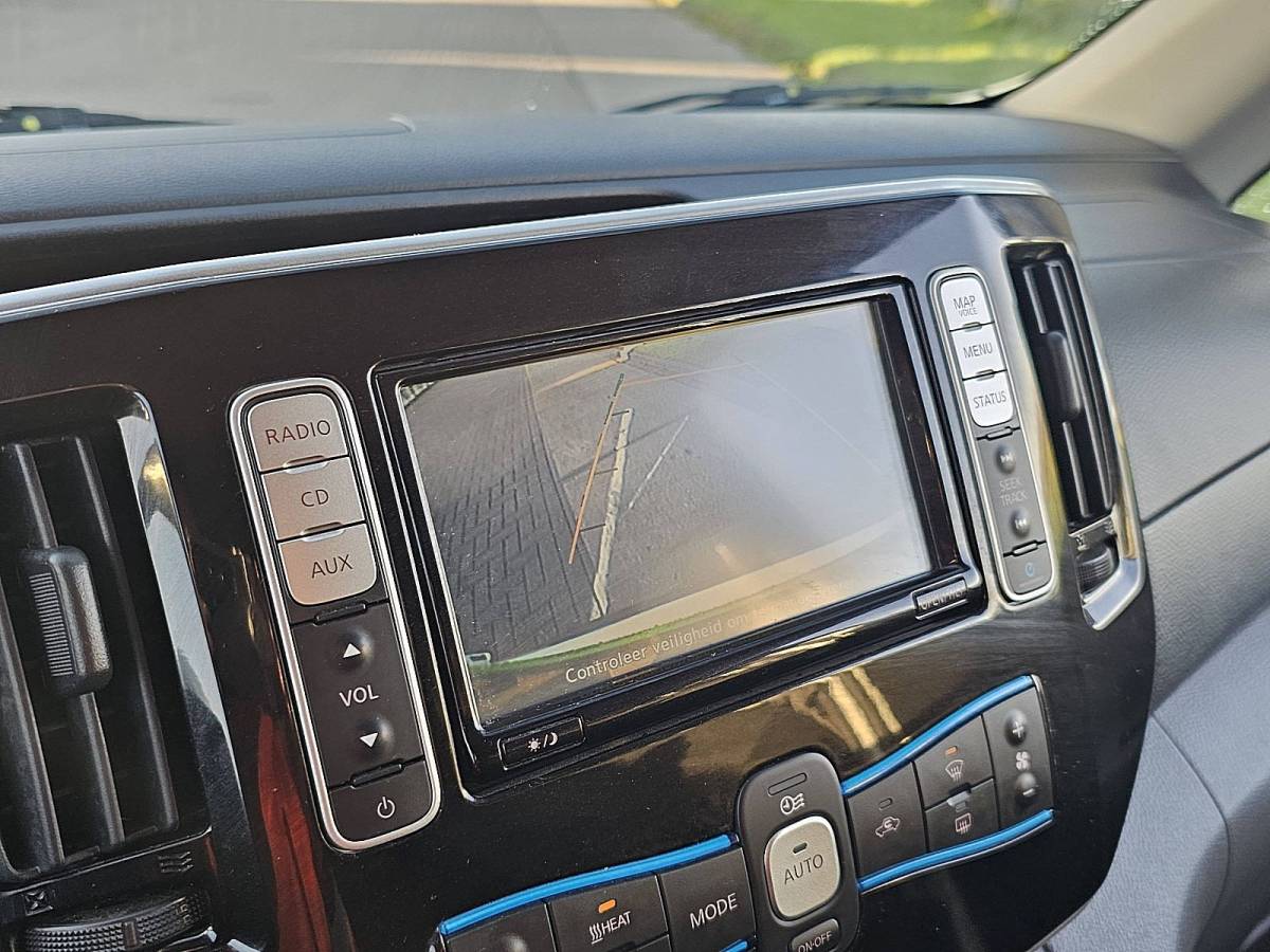Nissan e-NV200 NISSAN E-NV200 l1 nap 200km wltp