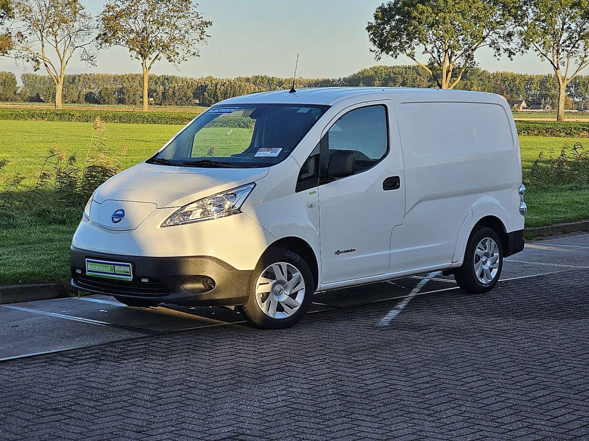 Nissan e-NV200 NISSAN E-NV200 l1 nap 200km wltp