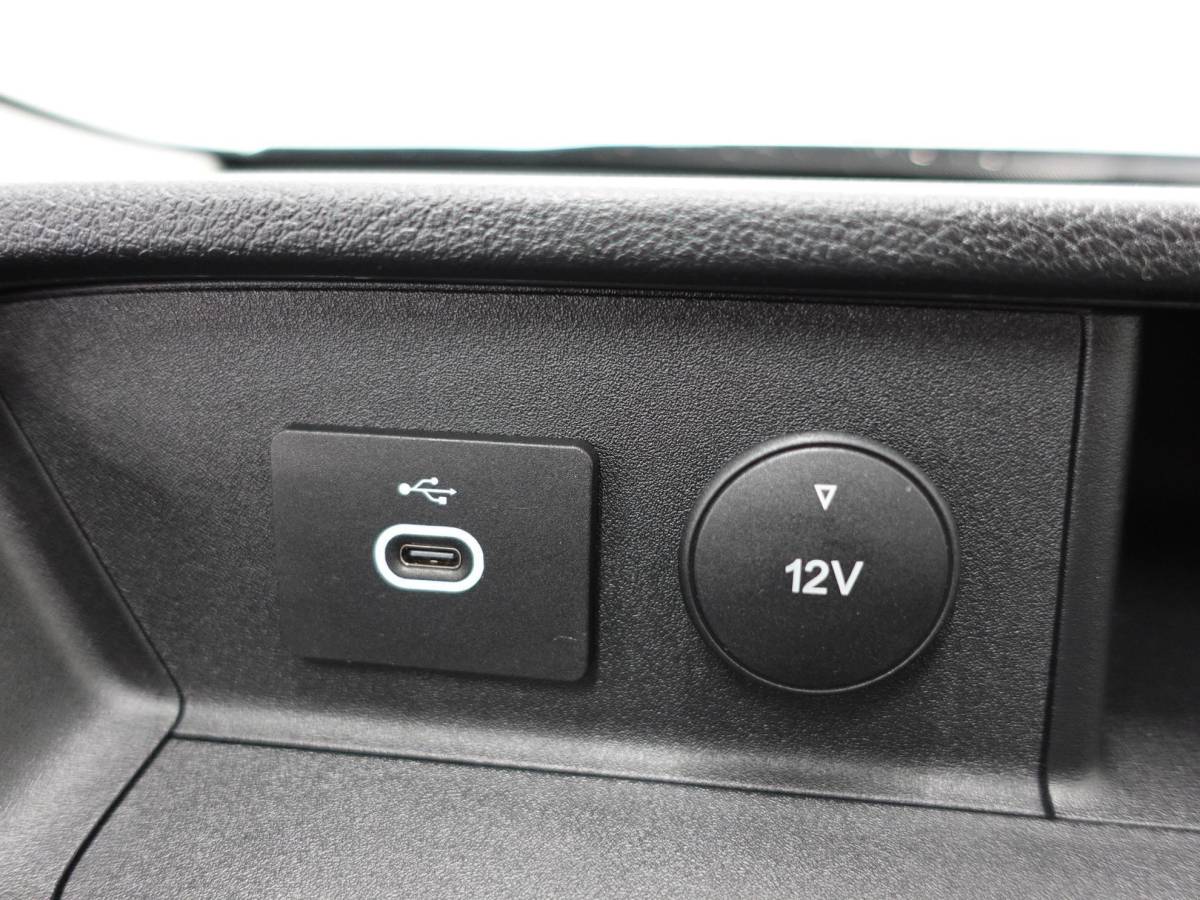 Ford Transit Ford Transit 310 2.0 TDCI L2H2 Trend Automaat Airco Bluetooth Camera  Cruise Control