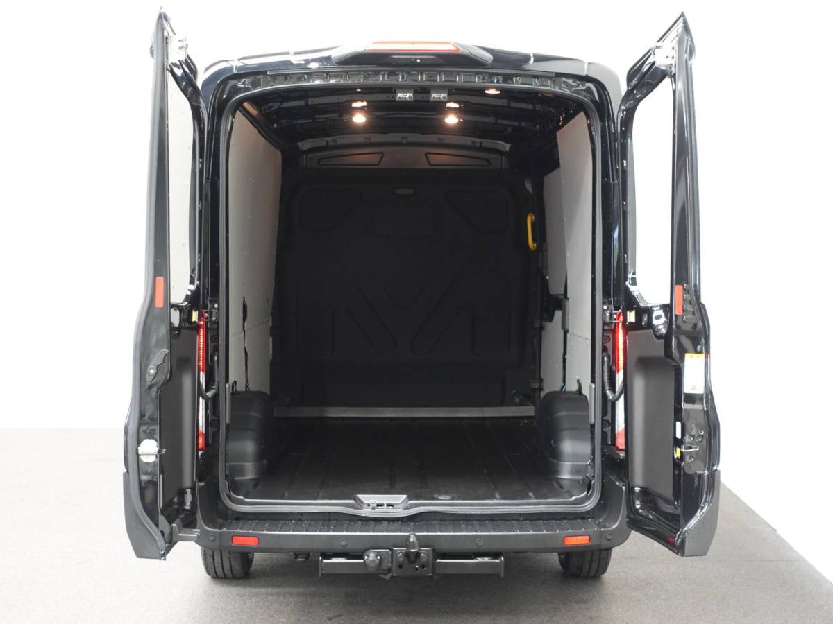 Ford Transit Ford Transit 310 2.0 TDCI L2H2 Trend Automaat Airco Bluetooth Camera  Cruise Control
